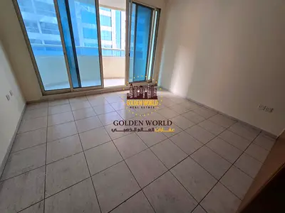 2-bedroom apartment with spacious balcony and free AC. Master bedroom, 2 bathrooms, built-in wardrobes, gym and pool. Strategic location. AED 48,000 y