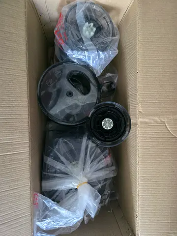 Black & Decker Food Processor with Blender and Accessories - excellentConditionPrice non negotiable