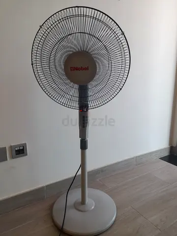 Standing Fan with remote