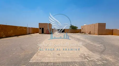 حوطة للإيجار في الصجعة | 10,000 قدم مربع | شارع رئيسي | 130,000 درهم سنوياً