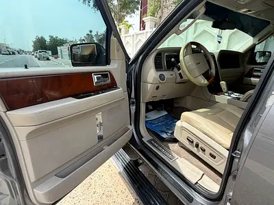 2013 Lincoln NAVIGATOR — фото 13