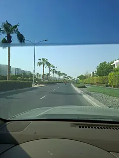 BEAUTIFUL, 3 BED ROOM SEMIFURNISHED VILLA FOR RENT @ AMAZONIA , DAMAC HILLS-2