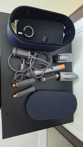 Dyson styler