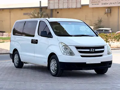2014 Hyundai H1 photo 3