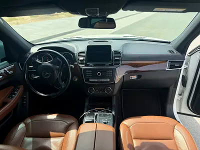 2019 Mercedes-BENZ GLS — фото 8