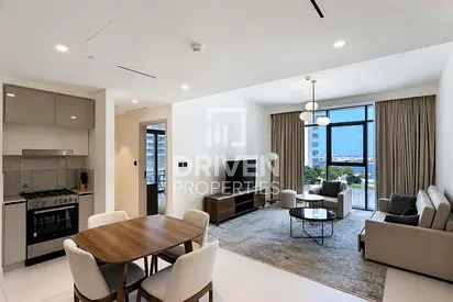 Vacant with Partial Sea Views | Modern Apt