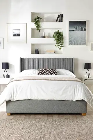 Modern Luxury Bed – Elegant Design & Excellent Finish
