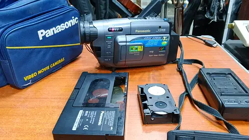 Panasonic VX55 SLIM VISION HANDY CAMERA FOR SALE with all the accessories