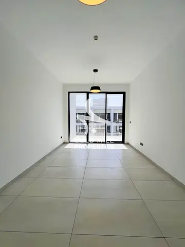 Brand New | 15 Days Free | Well Maintained