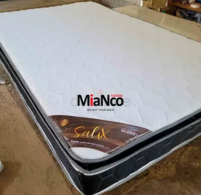 King Size 180*200Cm Medical Pillow Top Memory Foam Mattress Available
