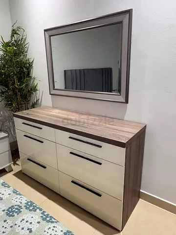 6-Drawer Dresser with Mirror — Wood Finish, Modern