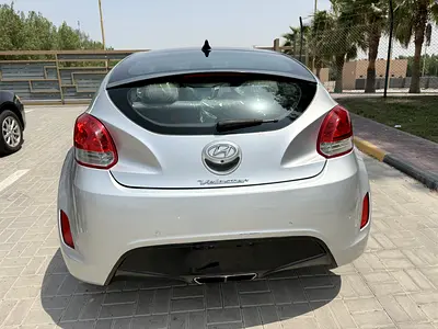 صورة 8 لـ 2012 Hyundai VELOSTER
