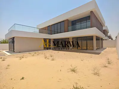 Luxury Villa - Specious Size - Many Amenities