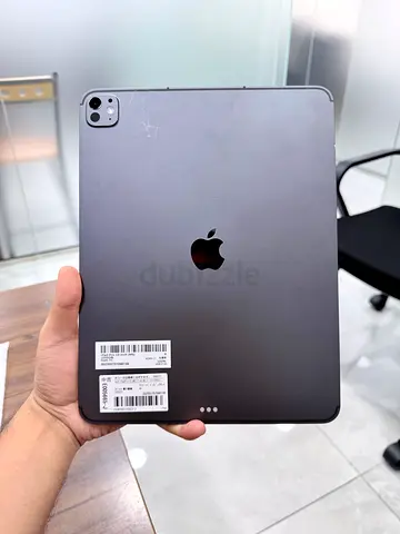 📱 iPad Pro 13-inch M5 1TB | WiFi + Cellular | Like New Condition