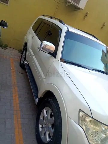 Mitsubishi Pajero 2013 GLS Top Line | GCC | No Accidents | Excellent Condition