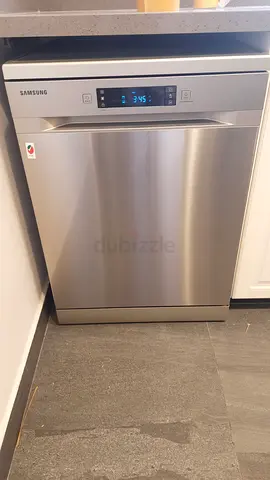 Samsung Brand Latest New Model Dishwasher 3 Racks , Same Like New Condition Working.