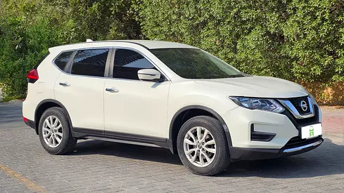 2022 Nissan X-TRAIL photo 2
