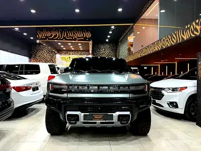 2024 GMC HUMMER — фото 3