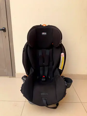 Chicco Fit4 4-in-1 Car Seat - Excellent Condition