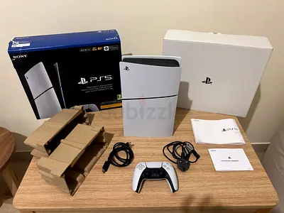 PS5 Slim-Excellent Condition (With Warranty)
