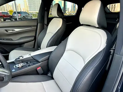 2022 Infiniti QX55 photo 12