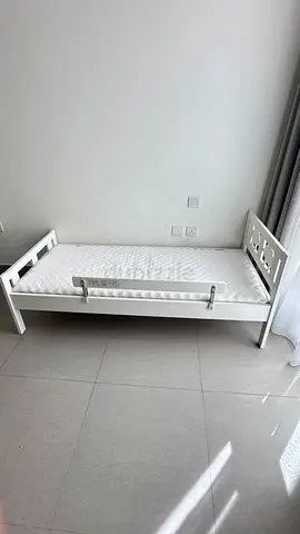Kids bed with mattress