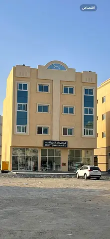 🏢 بناية تجارية مدرّة للدخل في مويلح | دخل 220 ألف | سعر 3.6 مليون