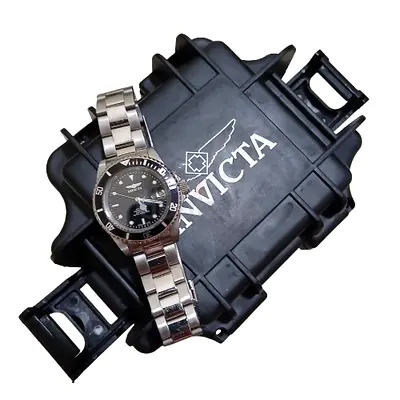 Original Invicta Silver Pro Diver Black Dial Special Edition Mint Condition with Secure Box