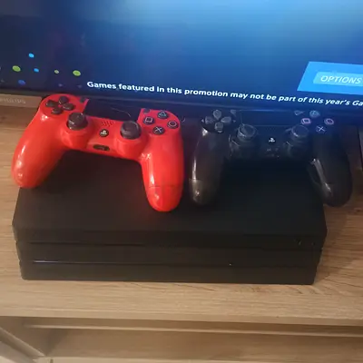 PS4 pro play station with 2 controller