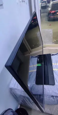 LCD Smart TV