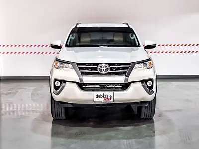 2019 Toyota FORTUNER 照片 2