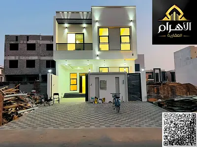 5-bedroom villa with a roof terrace for sale at a fantastic price. Prime location with a large garden in front. Freehold ownership and bank financing