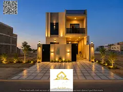 3 rooms, two floors with a roof terrace, 2750 sq ft building, including registration fees, near the 