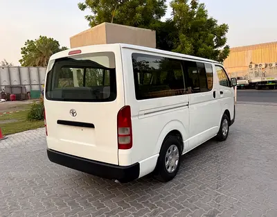 صورة 5 لـ 2011 Toyota HIACE