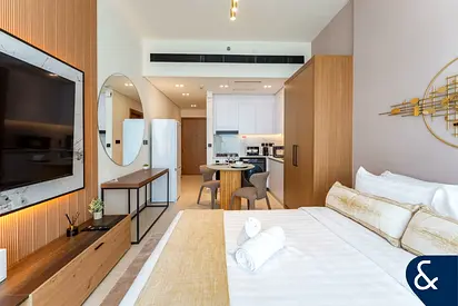 Modern Studio | Furnished | High Floor
