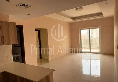 Bright and Spacious | Vacant | Open View