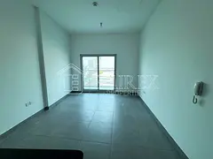 Spacious 1BR | Balcony & City View | Open Kitchen