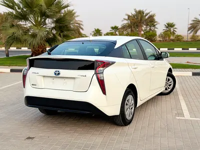 2017 Toyota PRIUS 照片 14