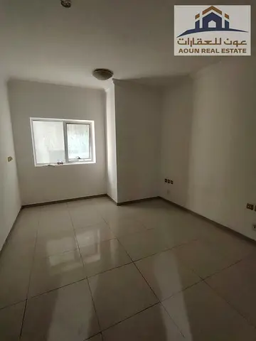 🔥 استوديو مميز في التعاون | مطبخ شبه منفصل | 22,000 درهم 🔥 ✨ فرصة ممتازة للسكن في التعاون، استوديو بتصميم عملي مع مطبخ شبه منفصل وخيارات دفع مريحة