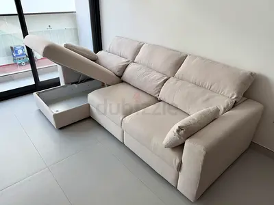 Almost brand new Condition Ikea Eskelstuna Sofa Bed with Storage beige