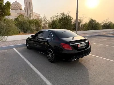 Mercedes-Benz C-Class C250 2017 | GCC Specs | Low Mileage