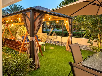 Furnished | Vacant | Garden & Park Views