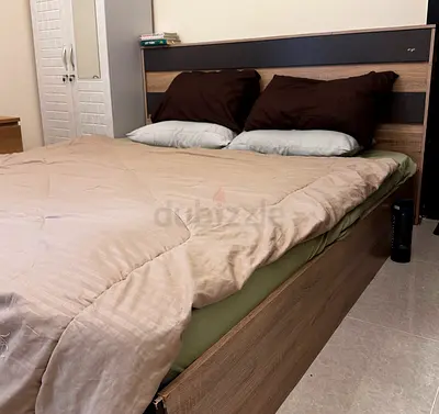 King size Bedset Frame for Sale