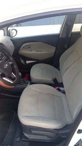 2014 KIA RIO 照片 6