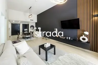 Upgraded | Vacant | Boulevard | 1BR