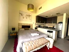Spacious Studio | Furnished | High Floor | Storage
