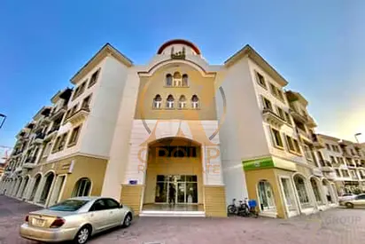 BEST RENT FULLY FITTED SHOP | NEAR MAIN BUS STOP | ROAD FACING