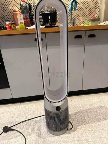 Dyson bladeless tower fan with air purifier - good condition