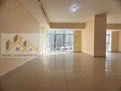 READY TO MOVE IN/NICE VIEW/SPACIOUS