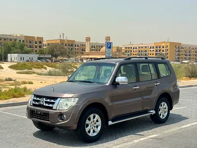 MITSUBISHI PAJERO GCC 2014 FULL OPTION